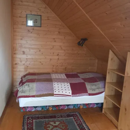 Feriehus U Tri Jasanu *